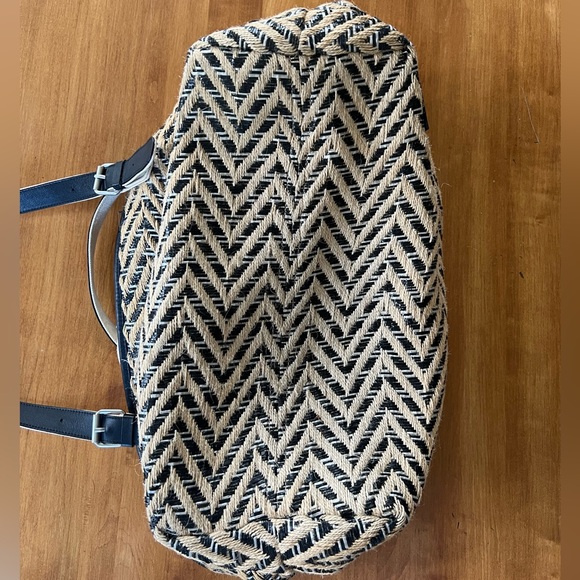 TOMS Chevron Woven Straw Large Tote Bag - Picture 11 of 11